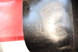 Hemano Dressursattel Champion 17,5 Zoll gebraucht - Zustand gut