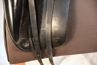 Hampson & Scott Dressursattel 17,5 Zoll gebraucht - Zustand Gut