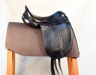 Hampson & Scott Dressursattel 17,5 Zoll gebraucht - Zustand Gut