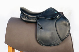 Prestige Passion Jump  Springsattel 17 Zoll schwarz gebraucht - Zustand gut