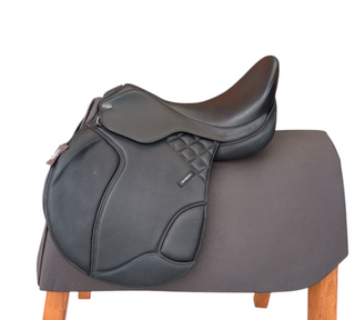 Massimo Vielseitigkeitssattel Saddle Up 18 Zoll neu