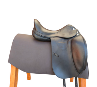 Prestige X D1 Dressursattel 17 Zoll gebraucht - Zustand gut