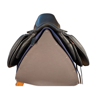 Massimo Dressur Saddle Up X Flachsitzer 17 Zoll Neu