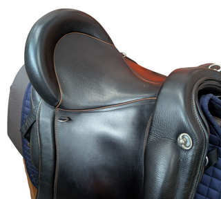Iberosattel Doma Classica 18 Zoll Barocksattel gebraucht - Zustand gut