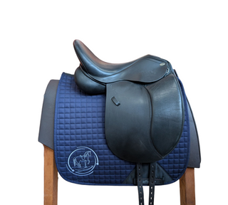 Jorge Canaves Saphir Dressursattel 17,5 Zoll gebraucht - Zustand gut