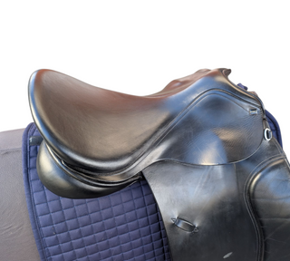 Busse Anky Salinero Dressursattel 18,5 Zoll gebraucht - Zustand in Ordnung