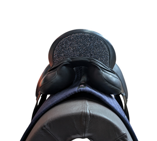 Sommer Esprit Dressursattel 17 Zoll gebraucht - sehr guter Zustand / Neuwertig