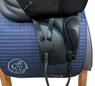 Kentaur Ithaka ISB Dressursattel Vorschnitt 17,5 Zoll neu
