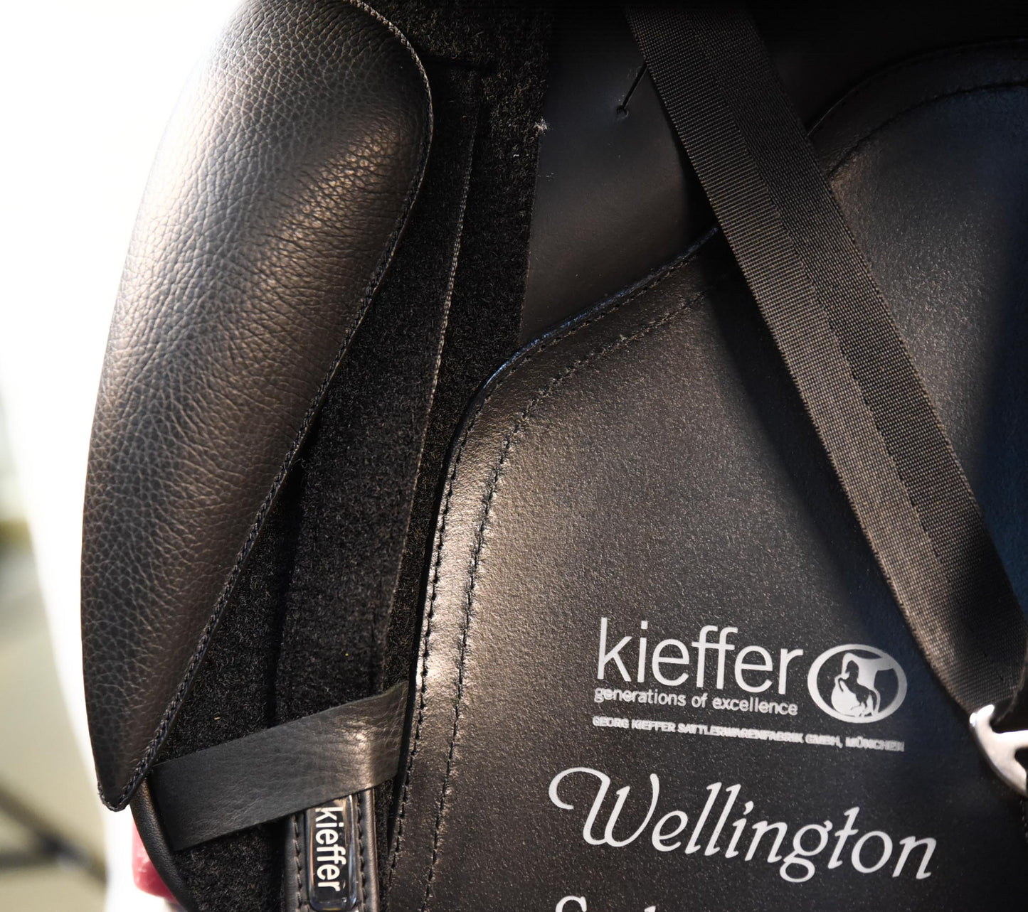 Kieffer Wellington Exclusive DP Classic Dressur Neusattel schwarz
