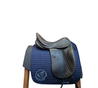 Stübben Aramis Dressursattel 18 Zoll gebraucht - Zustand gut