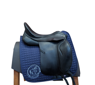 Sommer Opus Dressursattel 18 Zoll gebraucht - Sehr guter Zustand