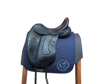 Sankey Anke Just Dressage Dressursattel 18 Zoll gebraucht - Zustand sehr gut