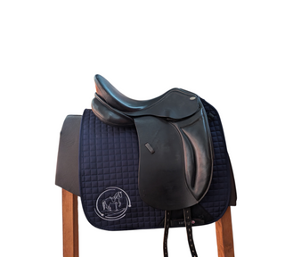 Jorge Canaves Vries Dressursattel 17 Zoll gebraucht - Zustand gut