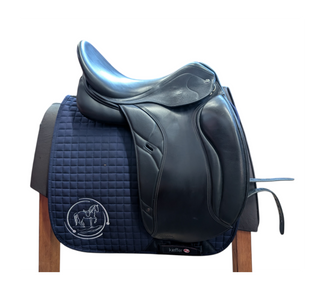 Horsestar Champion Dressursattel 17,5 Zoll - Gebraucht Zustand Gut