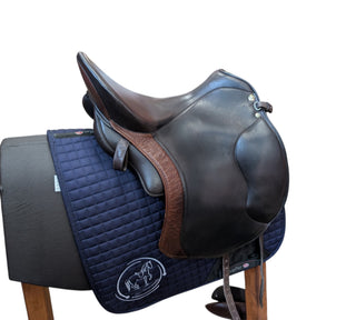 Sommer Minos Dressursattel Barocksattel 18 Zoll gebraucht - Guter Zustand