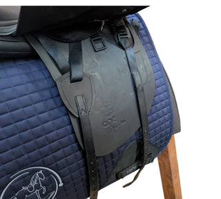 Jorge Canaves One BAII Dressursattel 17 Zoll schwarz Neusattel SK Kissen