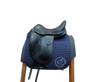 Maxflex Bella Dressursattel 17,5 Zoll gebraucht - Zustand sehr gut