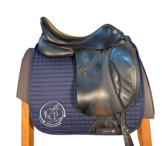Prestige Helen X Dressursattel 17 Zoll gebraucht - Zustand gut