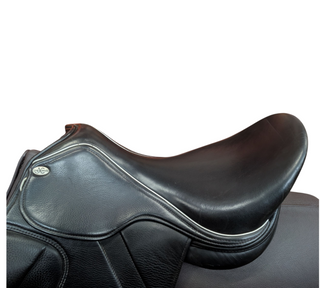 Jorge Canaves Celebration Dressursattel 17,5 Zoll gebraucht - Zustand gut