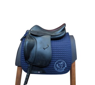 Harry Dabbs Elegant Dressursattel 17,5 Zoll gebraucht - Zustand gut