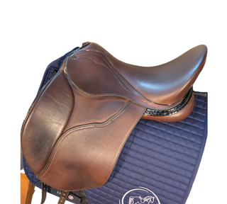 Horobin Stride Free Geneva Dressursattel 17,5 Zoll gebraucht -Zustand gut