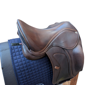 Maxflex Elegance Dressursattel 17,5 Zoll gebraucht - Zustand sehr gut