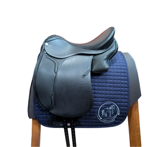 Sommer Somero Dressursattel 18 Zoll schwarz Neu