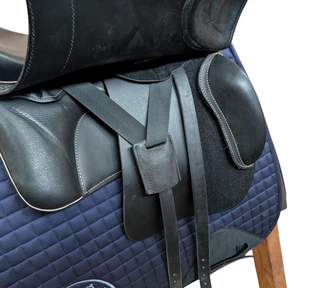 Sommer Minos Dressursattel Barocksattel 17,5 Zoll gebraucht - Sehr guter Zustand