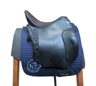 Iberosattel Dressage Andaluz 18,5 Zoll Barocksattel gebraucht - Zustand gut