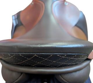 Karl Niedersüß Crescendo Dressursattel 45/ 17,5 Zoll Vorführer