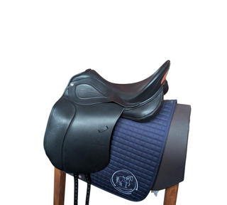 Sommer Diplomat Dressursattel 18 Zoll Neu